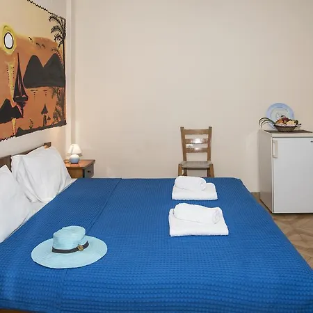 Mary Guest house Adamantas (Milos)