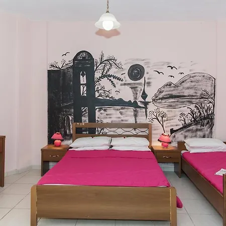 Mary Guest house Adamantas (Milos)